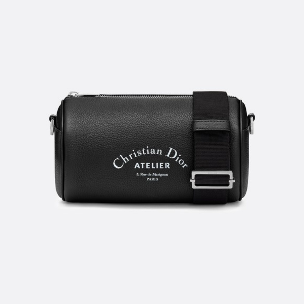 "ROLLER" POUCH IN BLACK GRAINED CALFSKIN